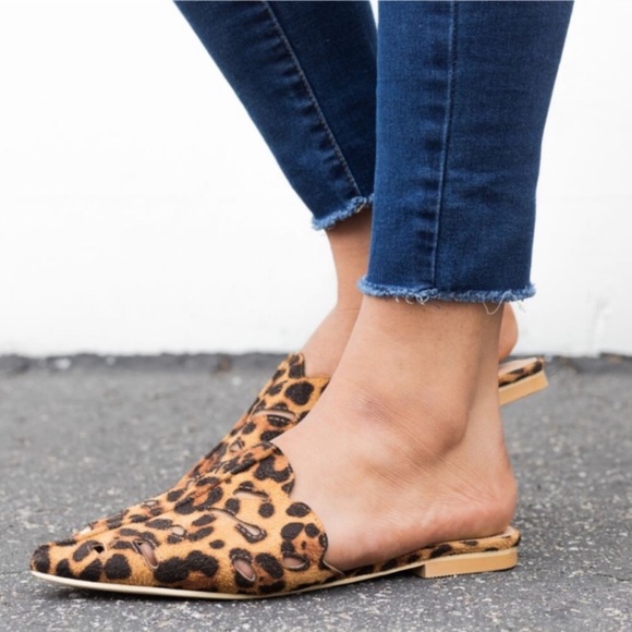 LAST ONE! NWT Vegan Suede Lasercut Leopard Mules - Picture 2 of 4